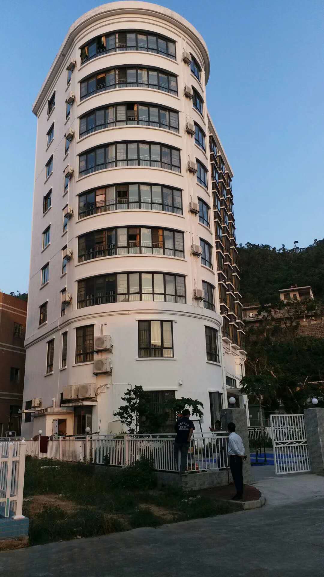 热烈祝贺桂山引航防盗系统工程安装完毕及交付使用